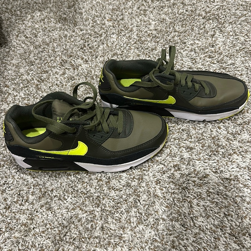 Cute, casual Air Max
